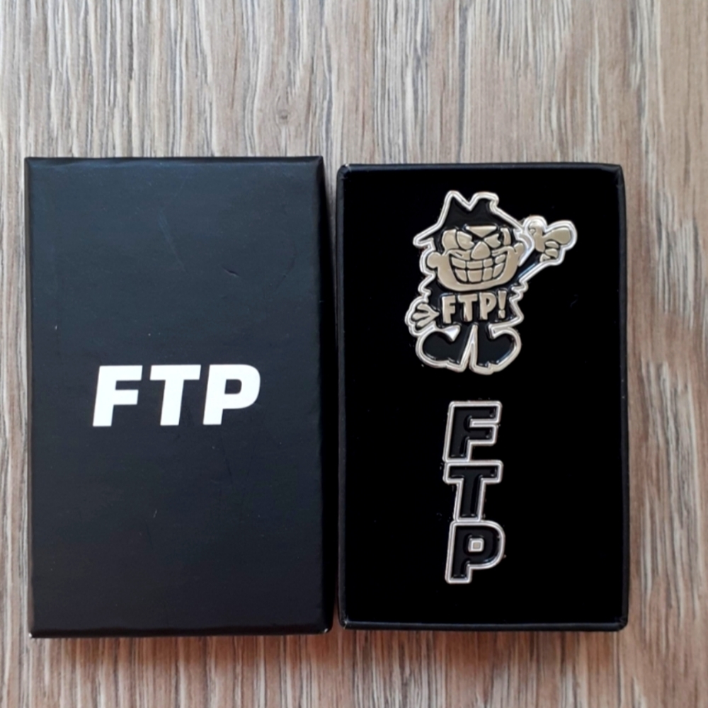 FTP FUCKTHEPOPULATION BORIS DOUBLE PIN SET MINT RARE